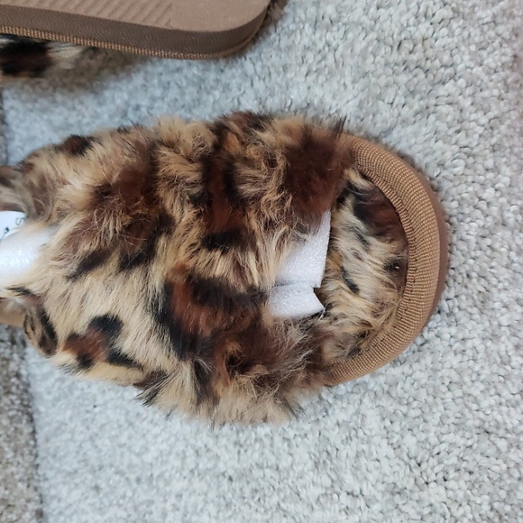 Cheetah furry slippers open toe Corkys Slumber NIB Size 7,8 And 10 - Picture 5 of 6